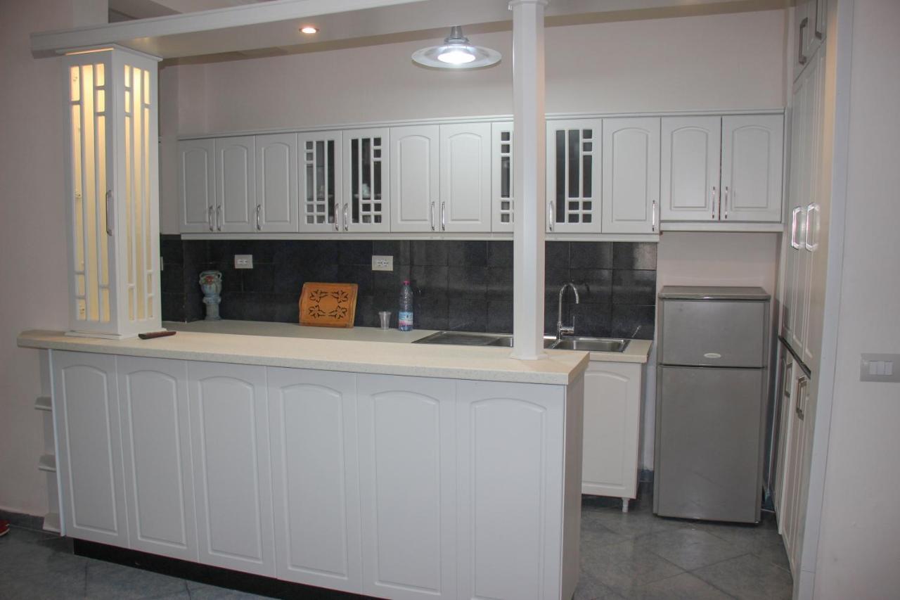Ballo Apartments Gjirokastër Eksteriør billede
